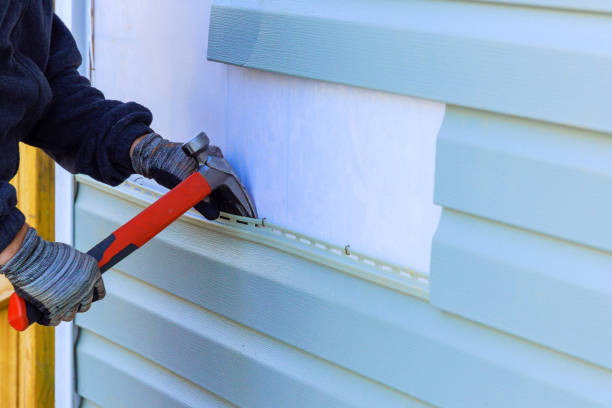 Reliable Emergency Siding Repair contractor in Hartville, OH by Squared Siding